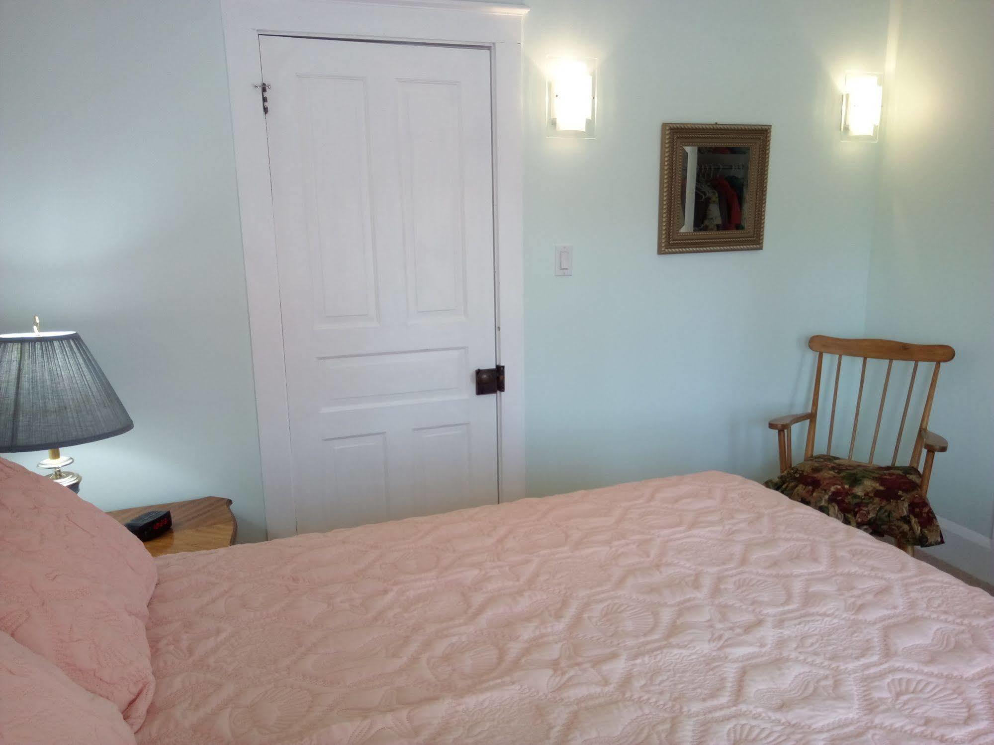 Riverside Caygeon B&B Bobcaygeon Exterior photo